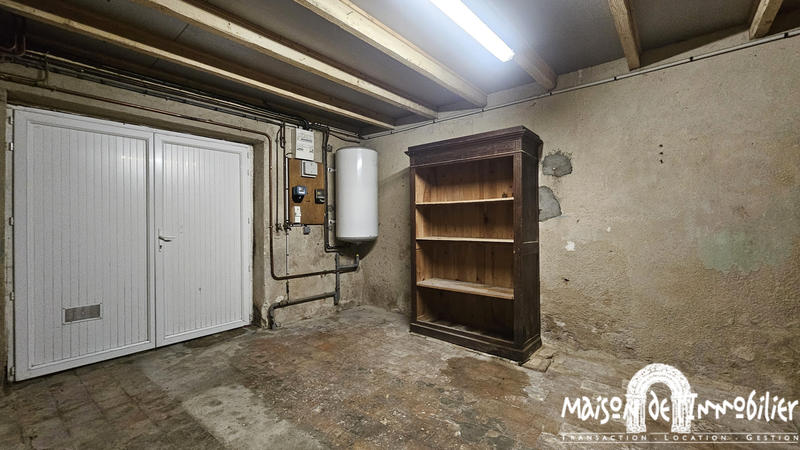 Maison - 93 m² - 4 pièces