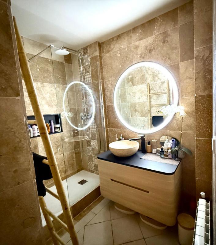 Appartement - 84 m² - 4 pièces