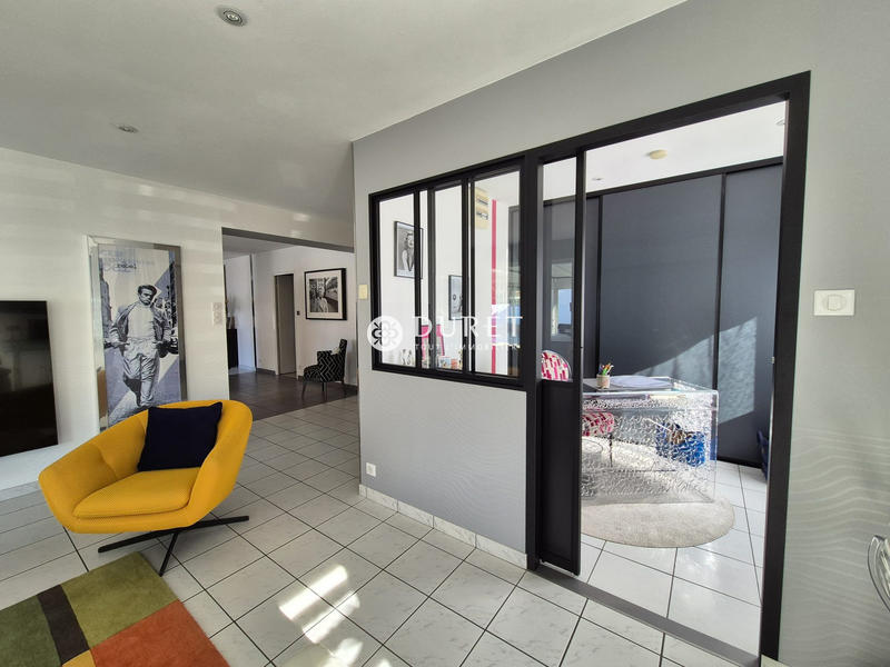 Maison - 158 m² - 5 pièces