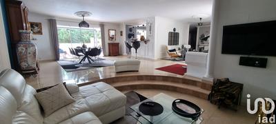 Maison - 170 m² - 5 pièces