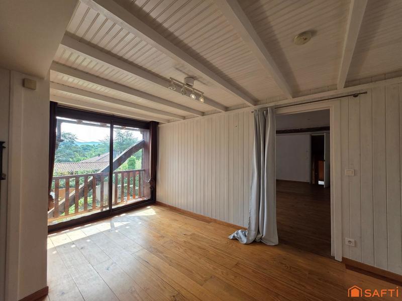 Maison de village - 170 m² - 7 pièces