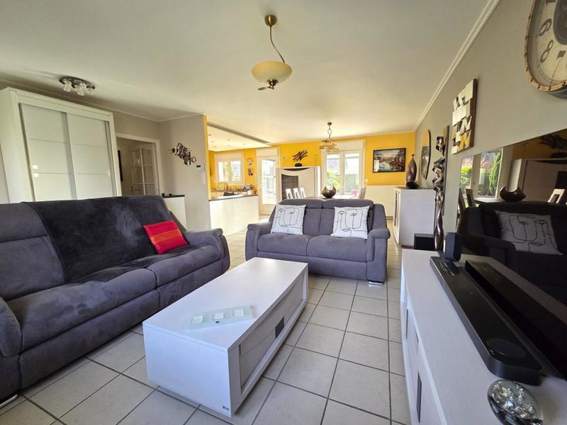 Pavillon - 95 m² - 5 pièces