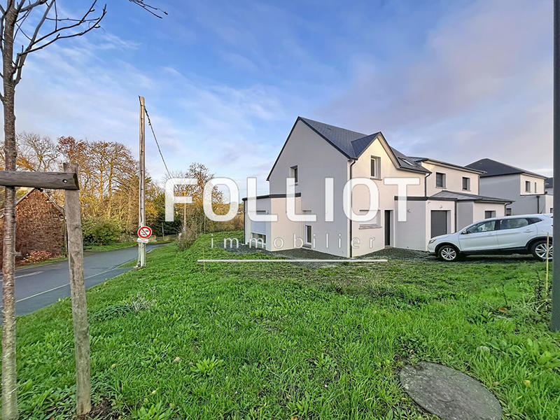 Maison - 99 m² - 5 pièces