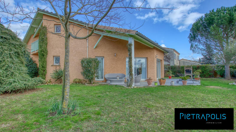 Maison - 130 m² - 5 pièces