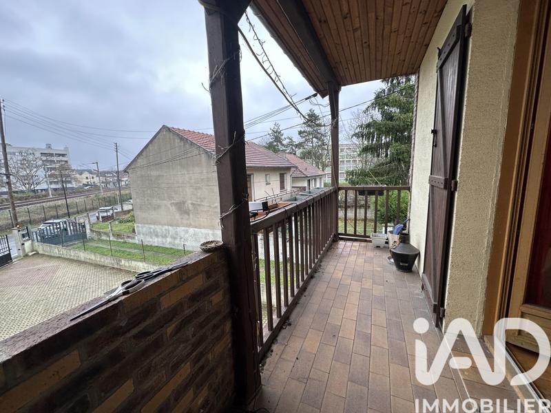 Maison - 177 m² - 6 pièces
