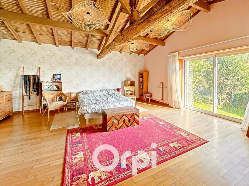 Maison - 165 m² - 4 pièces