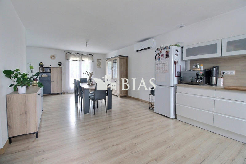 Maison - 88 m² - 4 pièces