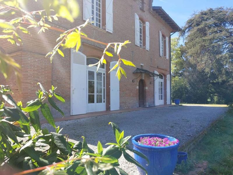 Propriété - 230 m²