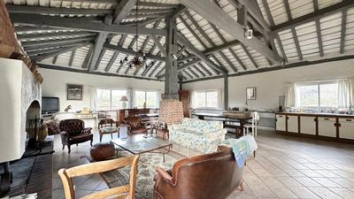 Propriété - 200 m² - 7 pièces