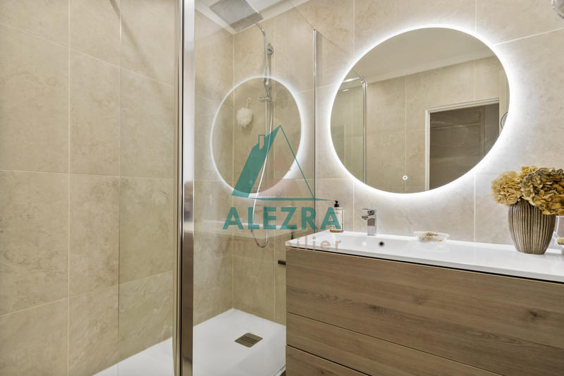 Appartement - 86 m² - 4 pièces