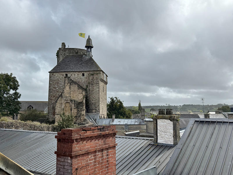 Immeuble - 8 pièces