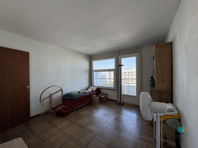 Appartement - 226 m² - 7 pièces