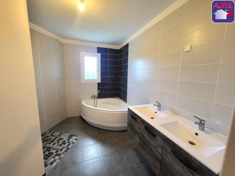 Villa - 97 m² - 4 pièces