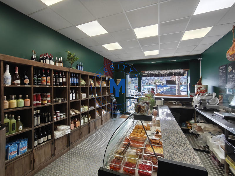 Fonds de commerce - 44 m²