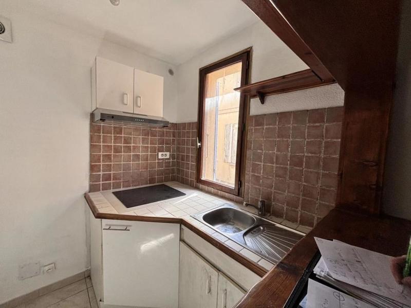 Immeuble - 108 m² - 6 pièces