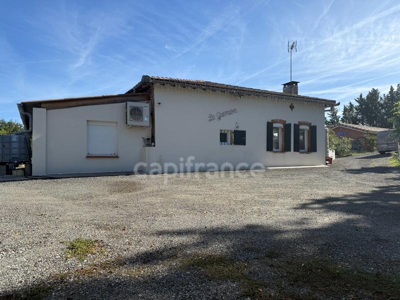 Corps de ferme - 240 m² - 8 pièces