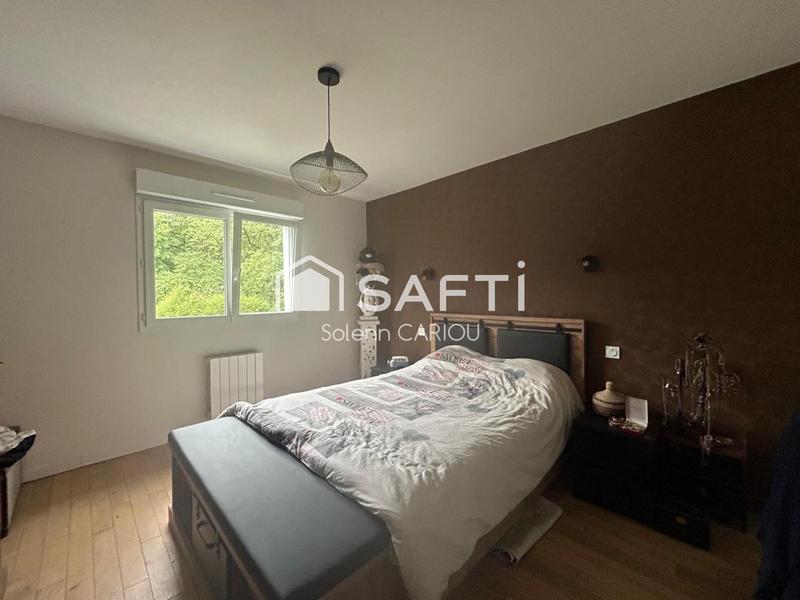 Maison - 162 m² - 8 pièces