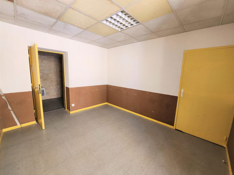 Maison - 265 m² - 10 pièces