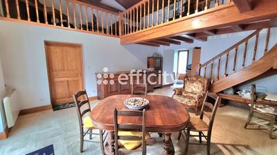 Maison - 110 m² - 4 pièces