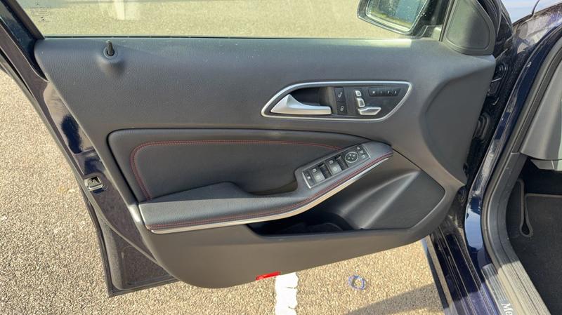 Mercedes Classe a 180 d 109 7g-Dct Fascination - Toit ouvrant