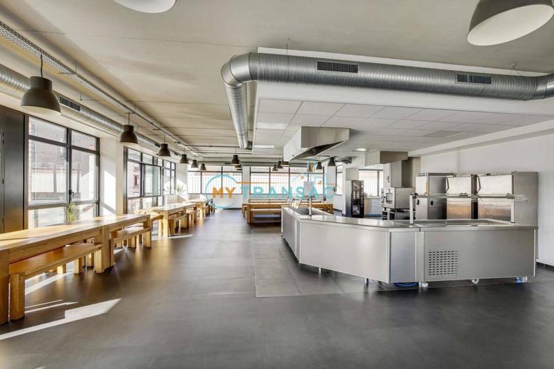 Local d'activité / Entrepôt - 3 292 m²