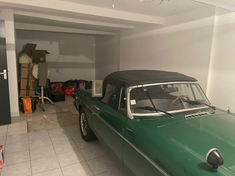 Immeuble - 166 m² - 8 pièces