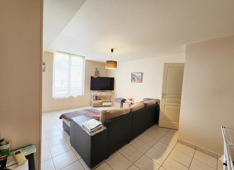 Immeuble mixte - 195 m²