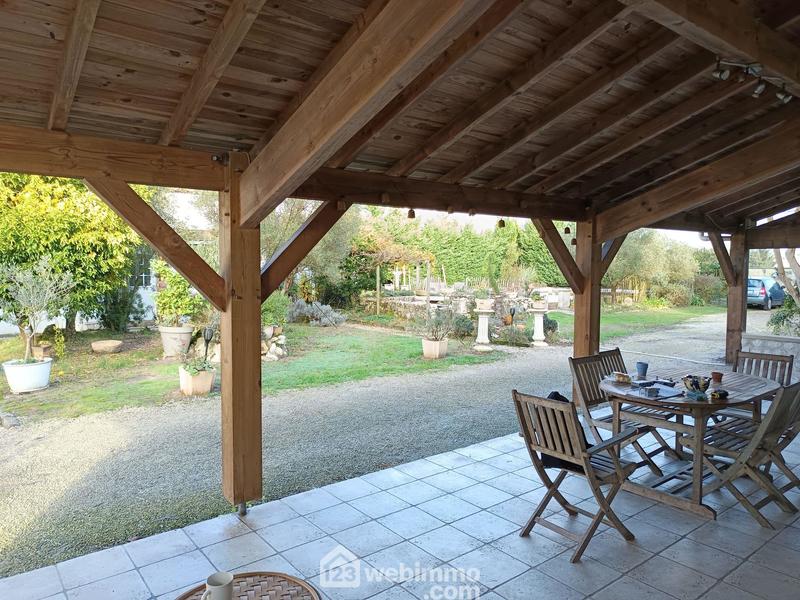 Maison de maîtres - 316 m² - 11 pièces