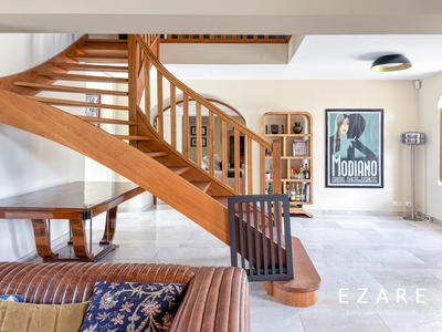 Maison ancienne - 500 m² - 9 pièces