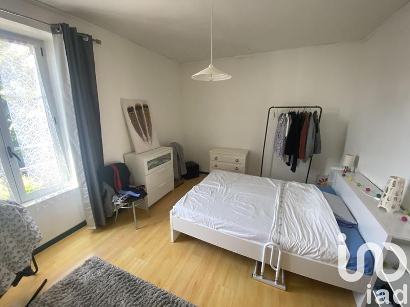 Maison - 210 m² - 8 pièces