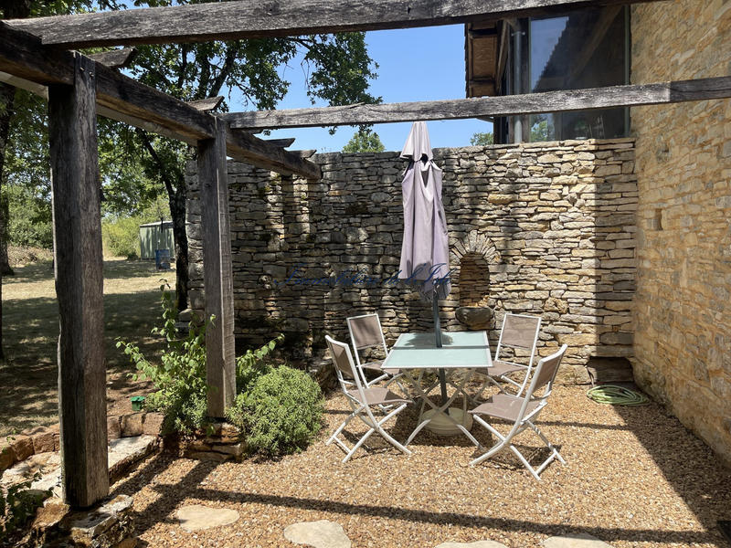 Maison - 221 m² - 11 pièces