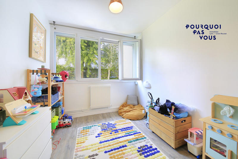 Appartement - 82 m² - 4 pièces