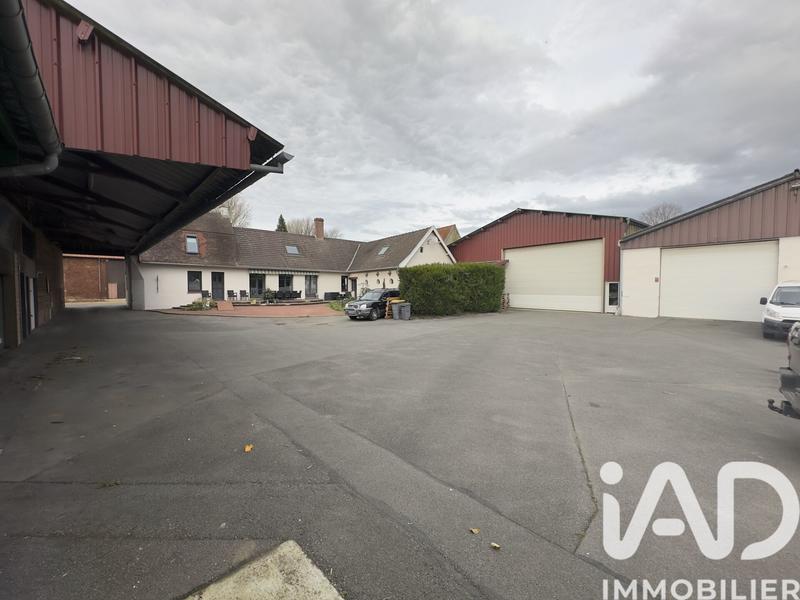 Maison - 271 m² - 9 pièces