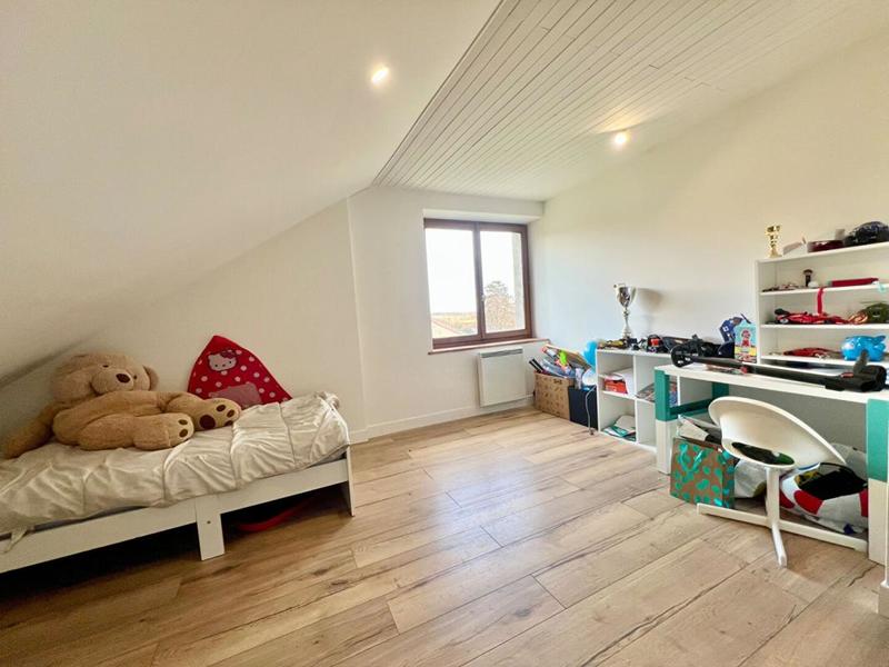 Maison - 152 m² - 6 pièces