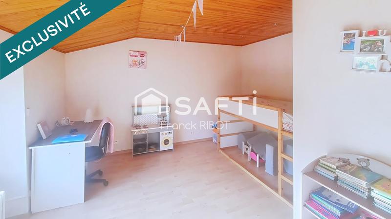 Maison - 156 m² - 7 pièces