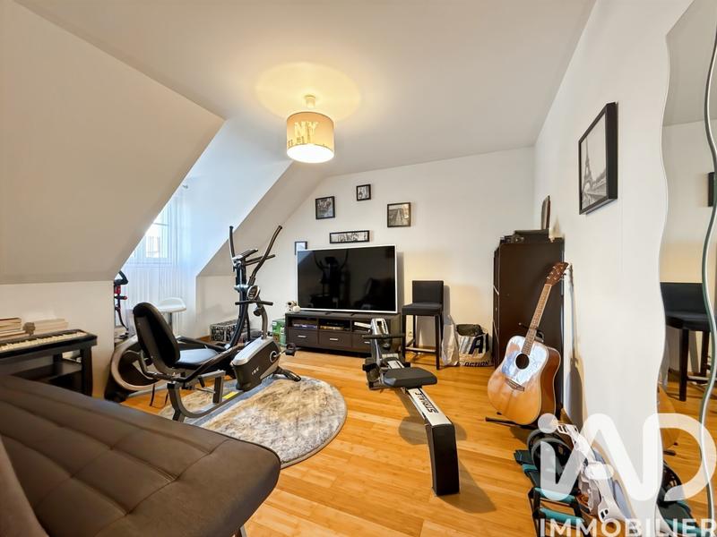 Maison - 144 m² - 6 pièces