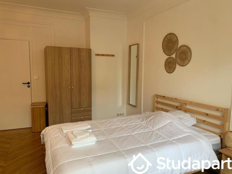 Chambre - 15 m² - 1 pièce