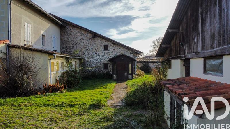 Maison - 409 m² - 12 pièces