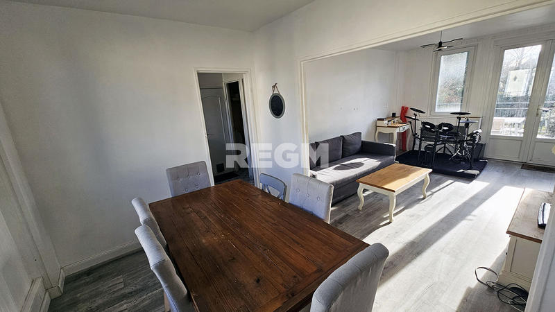 Maison - 80 m² - 4 pièces