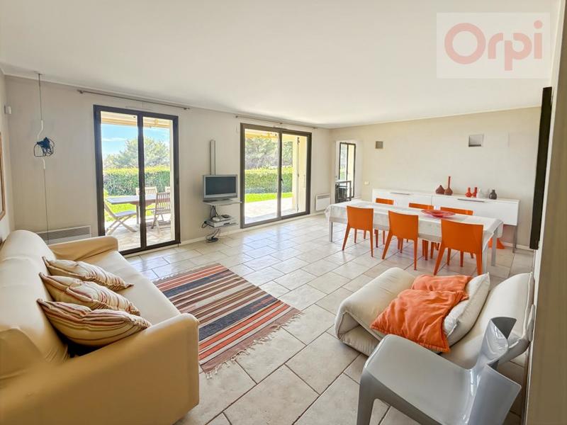 Appartement - 102 m² - 4 pièces