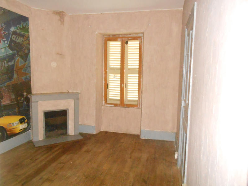 Maison - 92 m² - 5 pièces