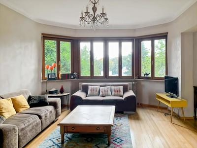 Maison - 186 m² - 6 pièces