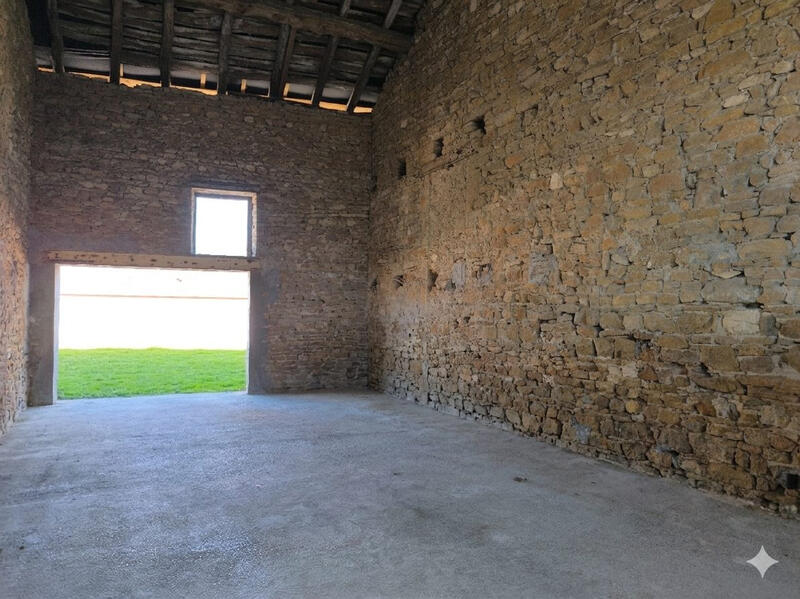 Maison - 98 m² - 6 pièces