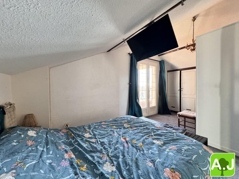 Maison ancienne - 137 m² - 7 pièces