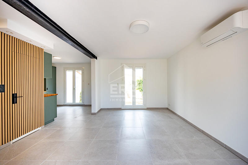 Maison - 98 m² - 3 pièces