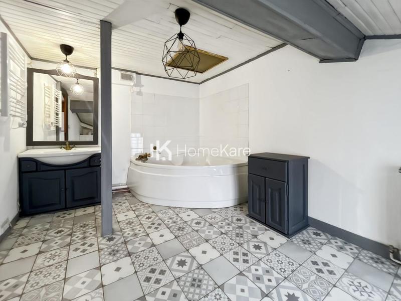 Maison - 165 m² - 5 pièces