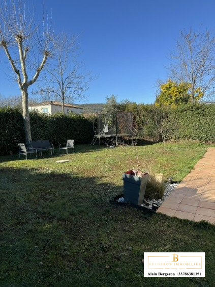 Villa - 122 m² - 4 pièces