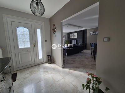 Maison traditionnelle - 125 m² - 4 pièces