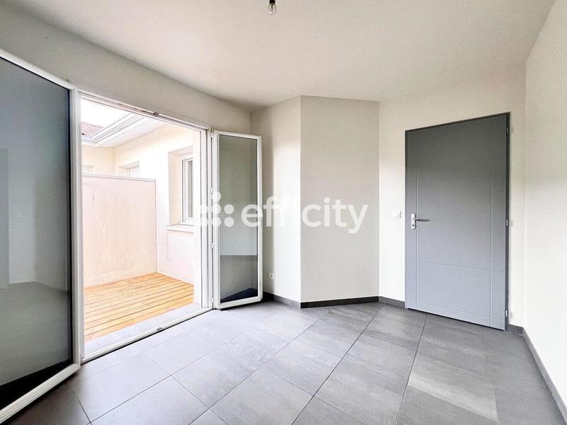 Maison - 76 m² - 4 pièces