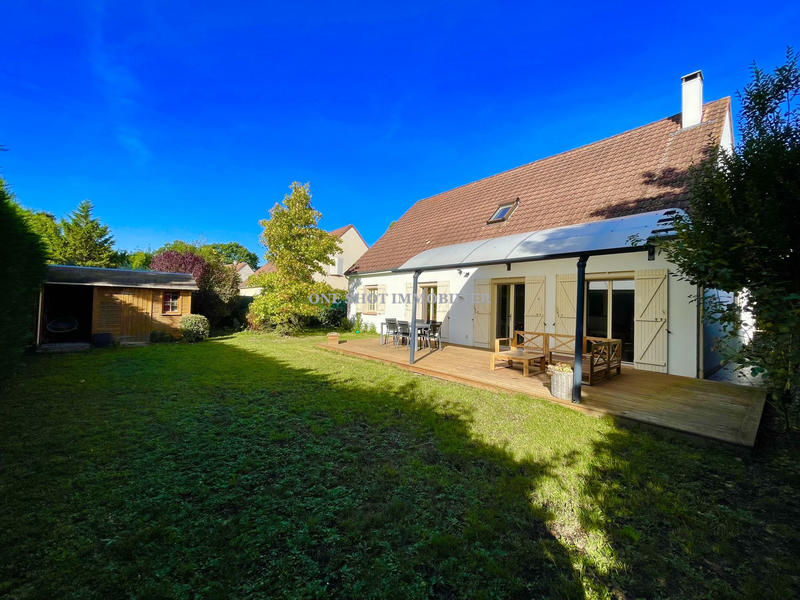 Maison - 231 m² - 7 pièces